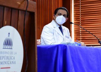 Daniel Rivera, Salud Pública