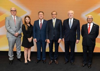 Gustavo Ariza reconoció el legado de los fundadores de APAP, que en el año 1962 dieron origen a la entidad financiera.