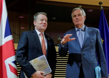 David Frost y Michel Barnier