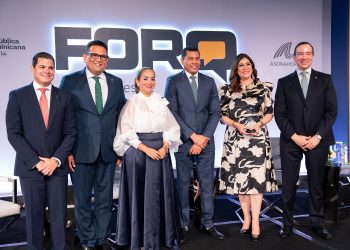 David Llibre, Ariel Pérez, Aguie Lendor, Denis Rosario, Ana Judith Alma Iglesias y Luis Molina Maríñez.- fuente externa.
