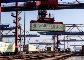 Las importaciones crecieron el 0.8%, US$5,400 millones.