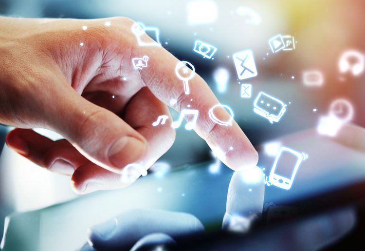 Detalla que los jóvenes que tienen dificultades en su vida diaria por el uso de las redes sociales se ha disparado un 49% desde 2017. - Fuente externa.