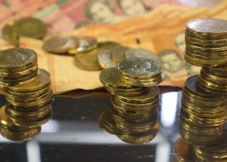 La baja recaudación se debe principalmente a la alta evasión de impuestos y a un sistema impositivo complejo y plagado de exenciones y tratos preferenciales. | Ronny Cruz
