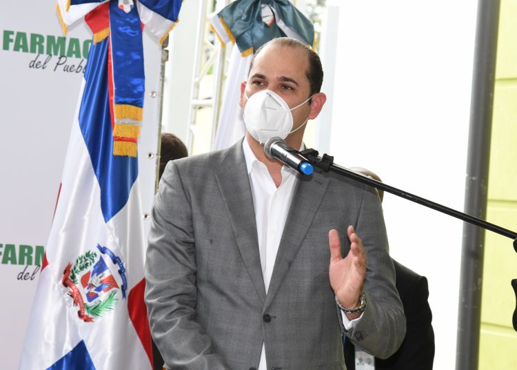 El director general del Programa de Medicamentos Esenciales y Central de Apoyo Logístico, Adolfo Pérez. | Fuente externa
