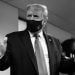 El presidente de los Estados Unidos, Donald Trump, usando mascarilla. | Fuente externa.