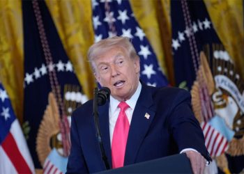 A semejanza de la Doctrina Monroe, la política exterior de Trump pretende impedir la intervención de potencias extranjeras.