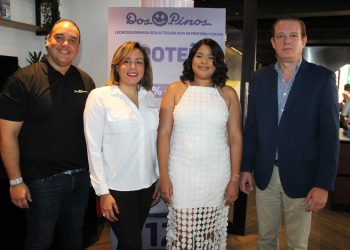Felix Martínez, Anabel Peña, Estefanía Rosario y Luis Villanueva.