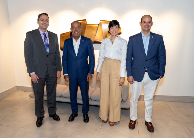 Roberto Díaz, Victor Rojas, Estíbaliz González,Alejandro Cambiaso - Fuente externa.