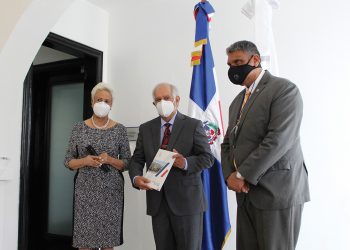 Florinda Rojas,  Wilfredo Lozano y  Jesús Vásquez