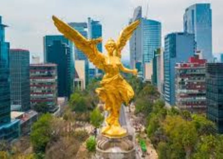 Estima que México resentirá los aranceles de Estados Unidos por su alta integración comercial con ese país.