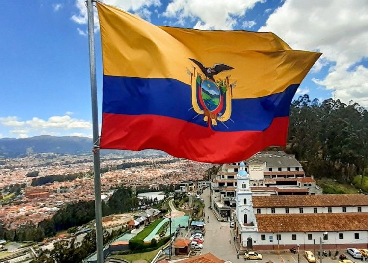 La economía ecuatoriana creció un 4.3% en el segundo trimestre del 2025 como consecuencia de la recuperación del consumo de los hogares.