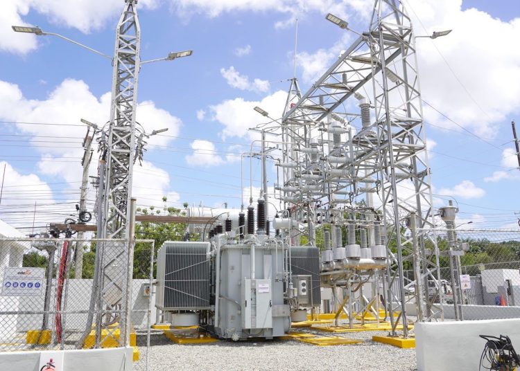 Edesur incorpora nuevos equipos y circuitos para mejorar la estabilidad del sistema energético.