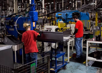 En cuanto a ramas industriales, las manufacturas se estancaron frente a una subida del 0.1% en el mes anterior.