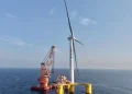 La investigación involucra operaciones millonarias en los mercados energéticos internacionales.