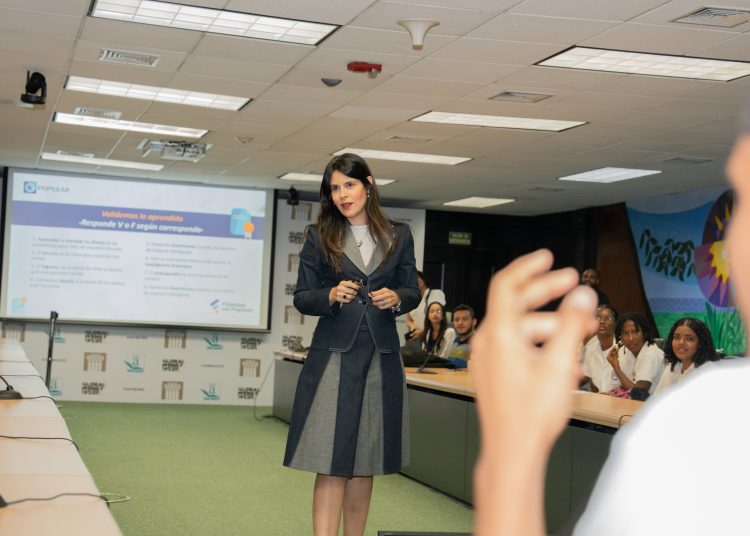 La charla “Finanzas con propósito” será impartida por Pamela Pichado, coach y asesora financiera.