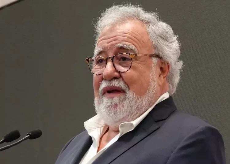 Encinas precisó que el historial de América Latina "es contundente" y que "nunca ha traído democracia o estabilidad duradera".