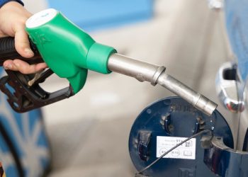 Ministros de Energía del G7 analizan medidas para estabilizar el mercado petrolero ante la crisis en Oriente Próximo.
