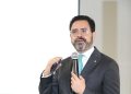 Bernardo Fuentes, advirtió que el conflicto en Medio Oriente incrementa las presiones sobre la inflación, las tasas de interés y el crecimiento económico dominicano.