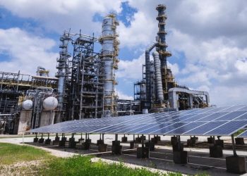 Los millonarios recursos también serán utilizados para realizar estudios y desarrollos necesarios para aumentar la actividad exploratoria 'offshore' (costa afuera) en el mar Caribe.