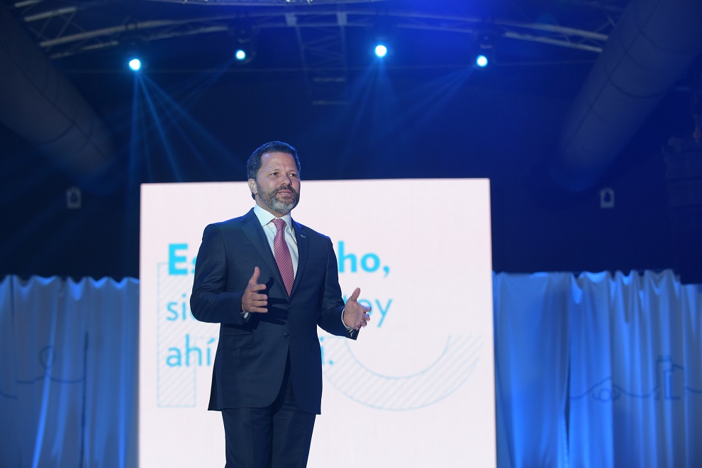 eduardo cruz, presidente ejecutivo de grupo humano.