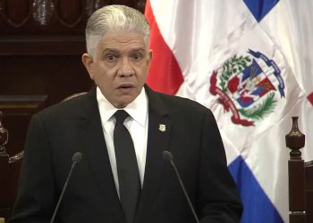 Eduardo Estrella, presidente del Senado.