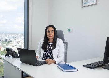 Eilin Díaz, gerente de Recursos Humanos de Grupo Eulen, dice esfuerzo de la empresa se alinea con las políticas impulsadas por el Ministerio de la Mujer, que busca reducir la brecha de desocupación femenina en el país.