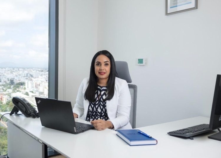 Eilin Díaz, gerente de Recursos Humanos de Grupo Eulen, dice esfuerzo de la empresa se alinea con las políticas impulsadas por el Ministerio de la Mujer, que busca reducir la brecha de desocupación femenina en el país.