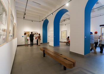 El Centro Cultural Taíno Casa del Cordón presenta una exposición integrada por 26 obras en formato de serigrafía y fotografía.