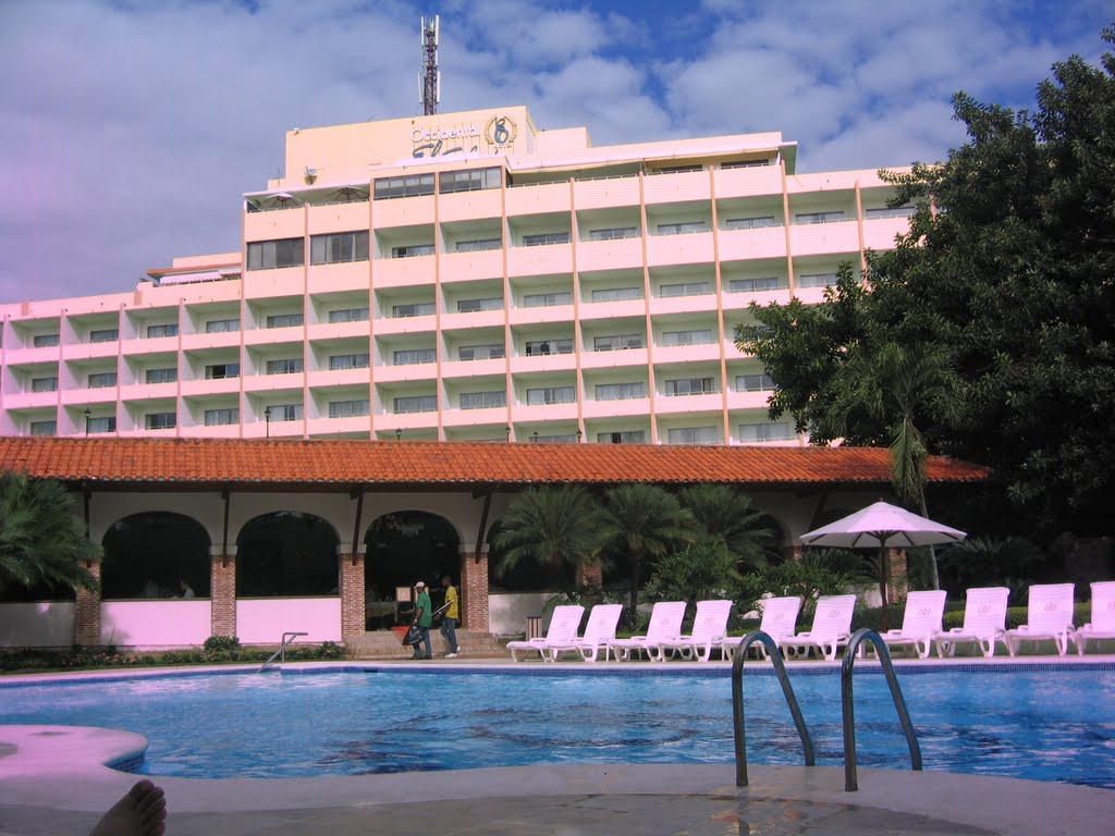 Construido en 1956, el emblemático Occidental El Embajador ha sido por décadas el hotel más distinguido de Santo Domingo.