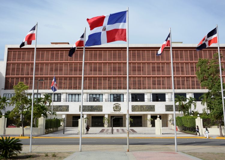 El préstamo, por US$100 millones, procura implementar un programa integral de inclusión económica para jóvenes. Fuente externa.