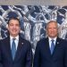 El presidente ejecutivo de Banreservas, Leonardo Aguilera y el presidente ejecutivo del Banco Popular, Christopher Paniagua, durante el encuentro realizado en la sede de Banreservas.
