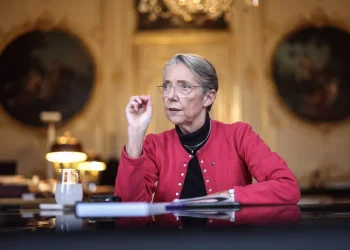 Elisabeth Borne, primera ministra de Francia.