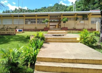 Ampliación del plantel educativo para inicial Eliseo Demorizi. Tiene RD$11.8 millones disponibles, pero no se ha invertido ni un centavo a la fecha.