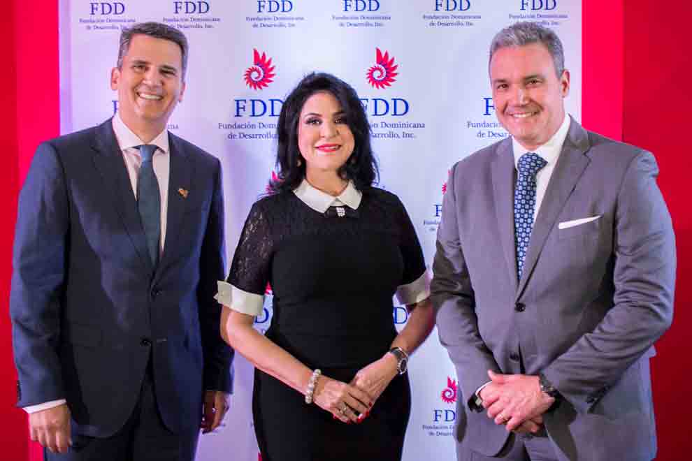 elías juliá calac amelia reyes mora y jaime roca