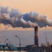 Oxfam publica un informe titulado 'El saqueo climático: cómo una poderosa minoría está llevando al mundo al desastre'.