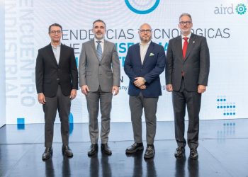 El Encuentro Industrial reunió a líderes empresariales, expertos en tecnología y representantes del sector productivo.