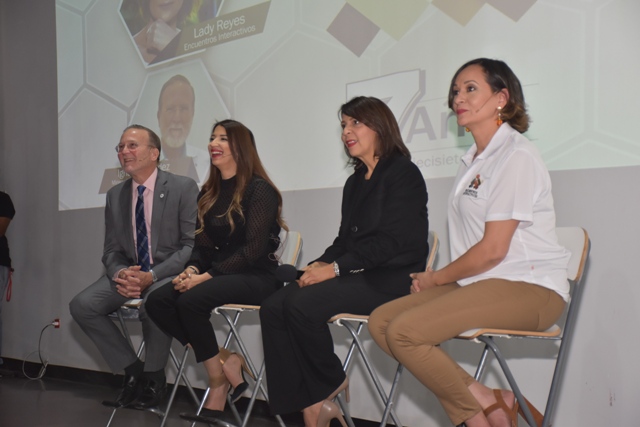 encuentros interactivos ignacio mendez gissel castillo mildred minaya y lady reyes.
