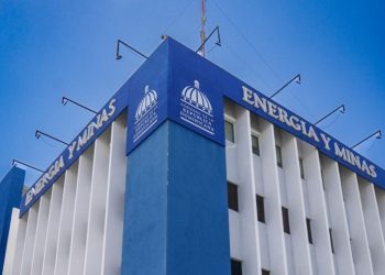 Las nuevas directrices buscan reducir el consumo de electricidad y agua en el sector público dominicano.