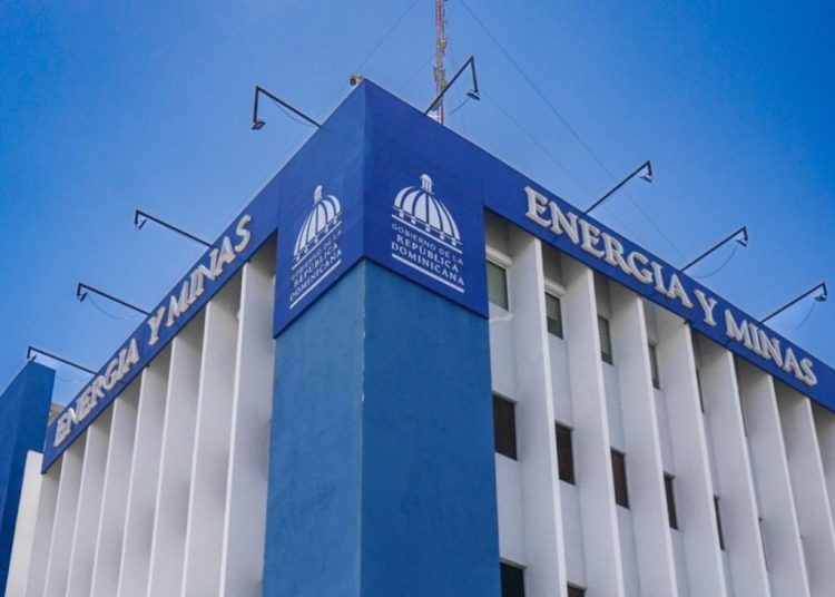 Las nuevas directrices buscan reducir el consumo de electricidad y agua en el sector público dominicano.