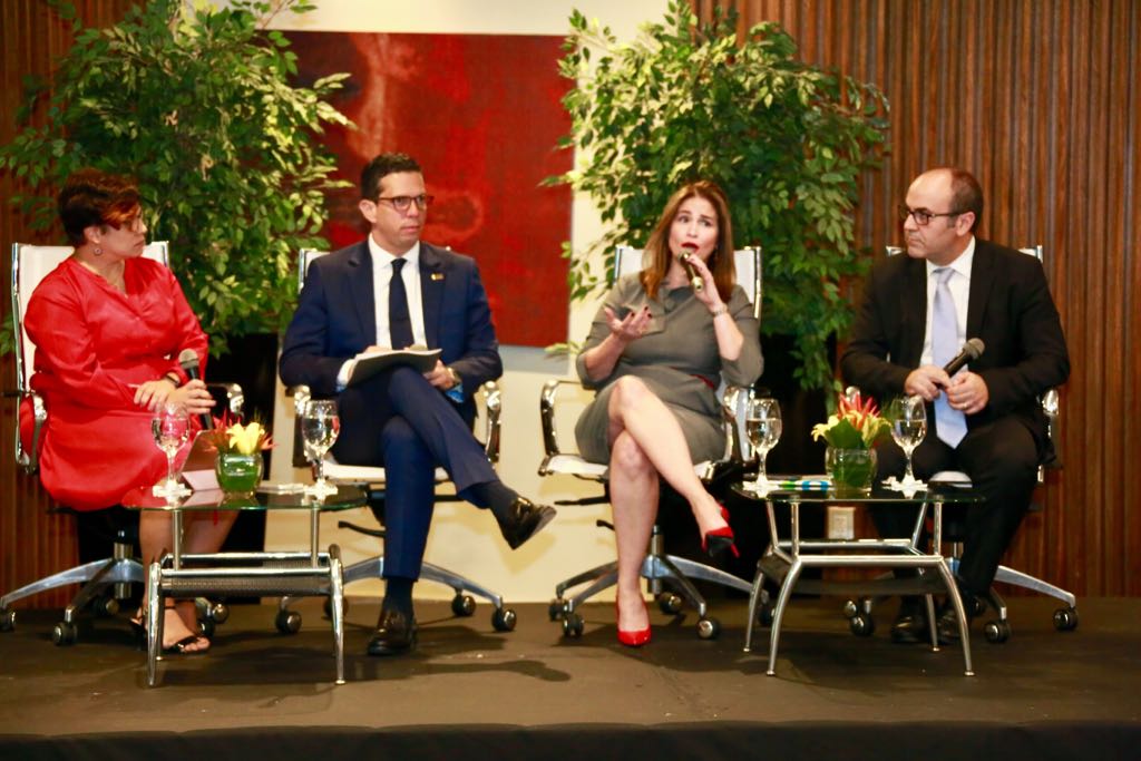 erika valenzuela césar dargam circe almánzar iban campo