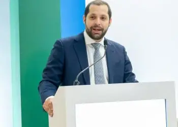 Afirmó que el mercado de valores posee ventajas “significativas” en comparación con otros sectores más tradicionales.