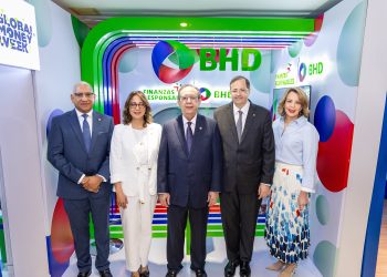 El BHD desarrolla una agenda de charlas, talleres y juegos que promueven el ahorro en los más pequeños y jóvenes.