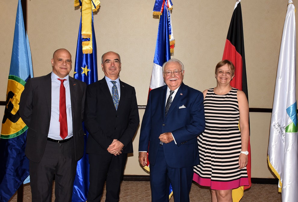 escipión j. oliveira gómez, gianluca grippa, antonio isa conde y sabine bloch