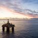 Equinor's Storre, plataforma petrolera en el Mar de Noruega, con otras plataformas petroleras visibles en el horizonte.- Fuente externa.