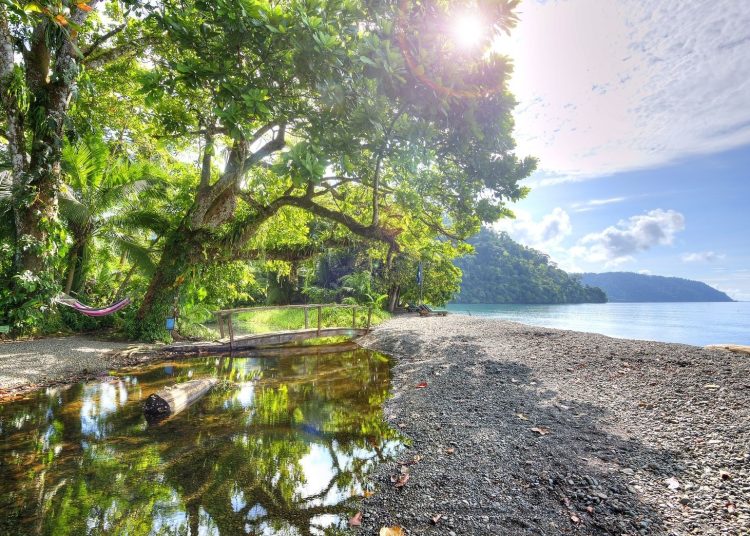 Costa Rica reabre fronteras con UE, Reino Unido y Canadá a partir de agosto con el sello 'Destino Seguro'