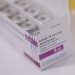 Caja con dosis de la vacuna de AstraZeneca contra el covid-19. | Eduardo Parra, Europa Press.