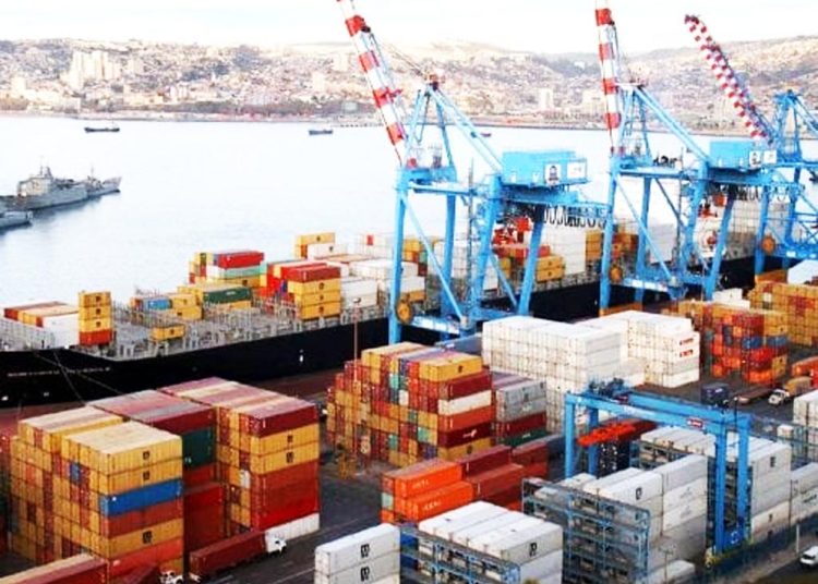 Las estadísticas del Centro de Exportación e Inversión de República Dominicana (ProDominicana) indican que en enero-octubre de este año el país exportó hacia Haití productos por valor de US$747 millones.- Fuente externa.