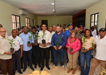 Destacan programa Salvando Las Montañas.