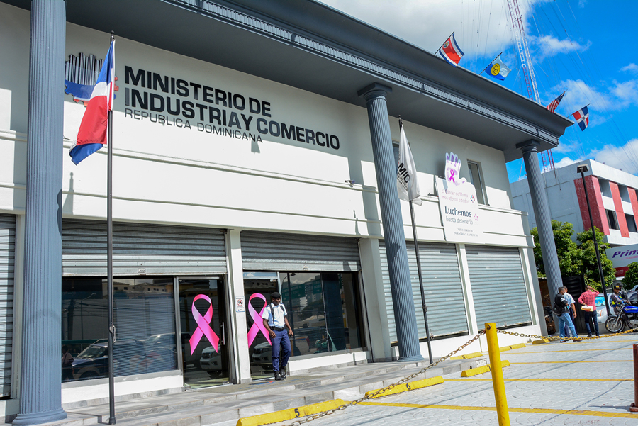 fachada ministerio industria y comercio 3