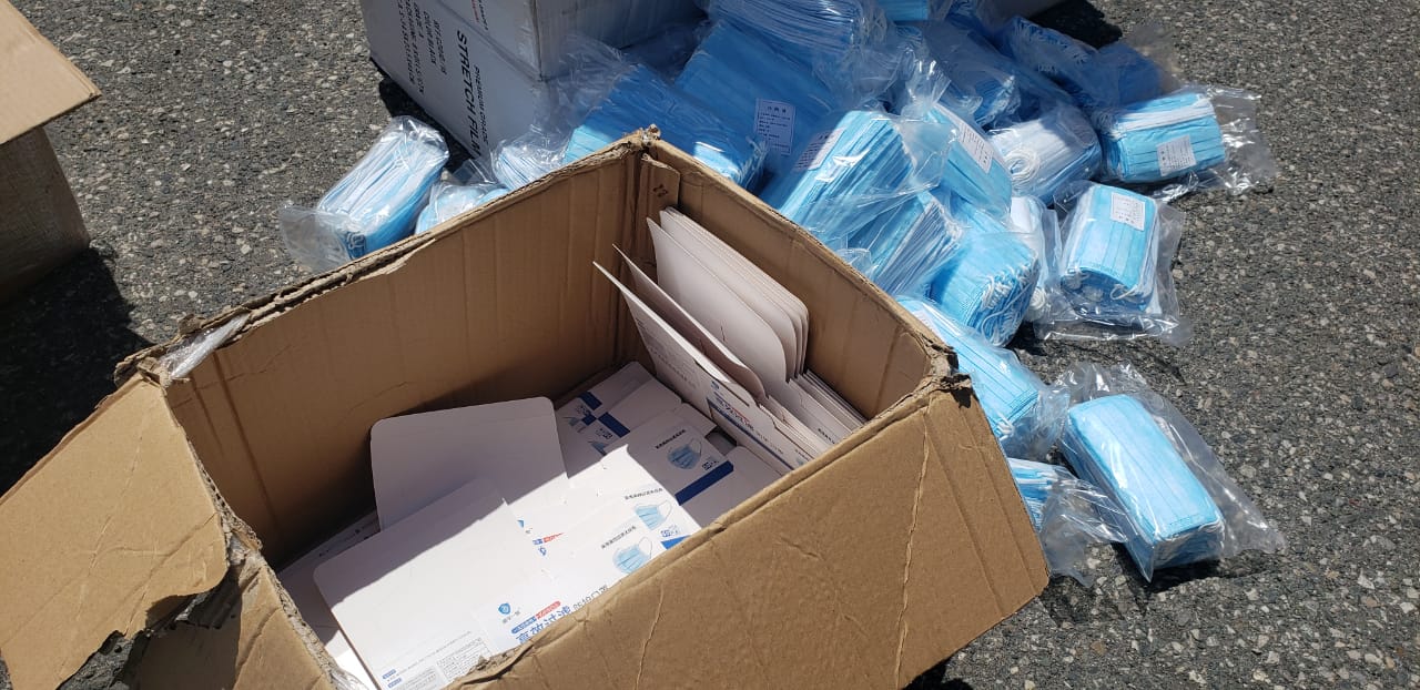 fachada de cigarrillos de contrabando